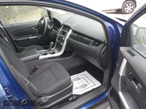 ✅ 2014 Ford Edge SE • VIN: 2FMDK3G93EBA15837 • Lot: 42253550. Wystawiony na IAAI z przebiegiem 135 912 mil. Bezpłatny archiwum sprzedaży aukcyjnych z USA i szczegółowy raport historii pojazdu na DreamBid. Zdjęcie 5.