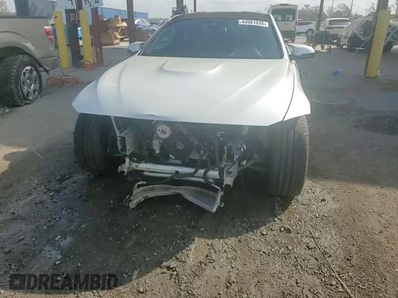 ✅ 2020 BMW M4 • VIN: WBS4Y9C09LAH83100 • Lot: 44961935. Listed on Copart with 30,704 mi. Free auction sales archive from the USA and detailed vehicle history report at DreamBid. Image 14.