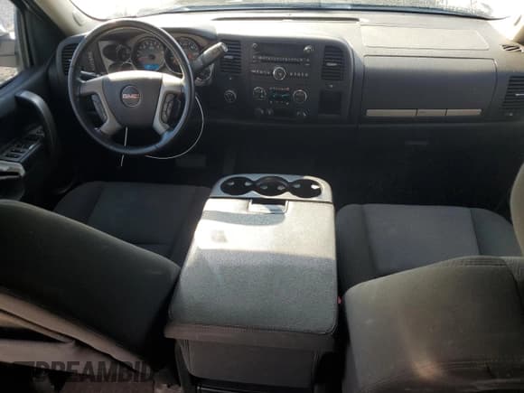 ✅ 2013 GMC Sierra 1500 SLE • VIN: 3GTP2VE74DG331919 • Лот: 90463675. Опубликован ранее на Copart с пробегом 166 318 миль. Бесплатный доступ к архиву аукционных продаж из США и подробный отчёт об истории автомобиля на DreamBid. Изображение 8.