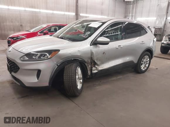 ✅ 2020 Ford Escape SE • VIN: 1FMCU9G63LUA56720 • Lot: 42199549. Listed on IAAI with 57,944 mi. Free auction sales archive from the USA and detailed vehicle history report at DreamBid. Image 19.