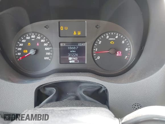 ✅ 2023 Mercedes-Benz Sprinter Cargo • VIN: W1Y40CHY0PT160400 • Lot: 41053500. Wystawiony na IAAI z przebiegiem 31 226 mil. Bezpłatny archiwum sprzedaży aukcyjnych z USA i szczegółowy raport historii pojazdu na DreamBid. Zdjęcie 7.