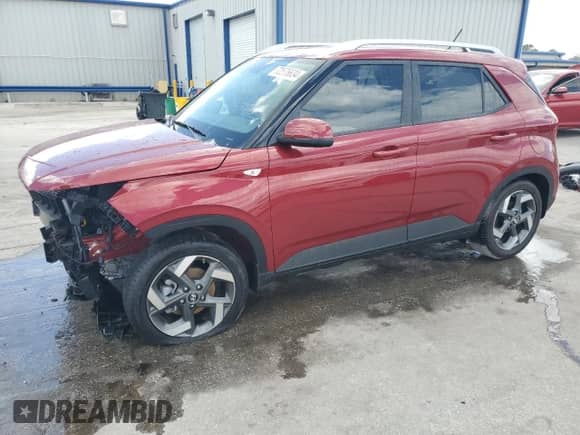 2024 Hyundai Venue SEL with VIN KMHRC8A33RU315608, listed as a Copart auction lot 72576634 with 1,239 mi miles and Non repairable. Bid and sale history available at DreamBid. Image 1.