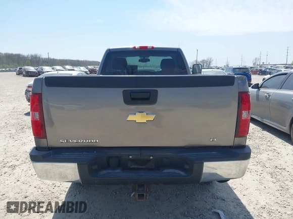 ✅ 2009 Chevrolet Silverado 2500HD LT • VIN: 1GCHK54K39F137899 • Лот: 42070451. Опубликован ранее на IAAI с пробегом 174 876 миль. Бесплатный доступ к архиву аукционных продаж из США и подробный отчёт об истории автомобиля на DreamBid. Изображение 16.