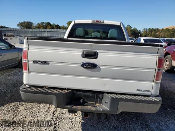 ✅ 2012 Ford F-150 XL • VIN: 1FTFX1CFXCFC60919 • Lot: 86437025. Listed on Copart with 196,908 mi. Free auction sales archive from the USA and detailed vehicle history report at DreamBid. Image 6.