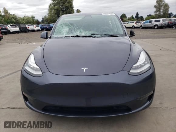 ✅ 2021 Tesla Model Y Long Range • VIN: 5YJYGDEE8MF229950 • Lot: 69057185. Wystawiony na Copart z przebiegiem 81 827 mil. Bezpłatny archiwum sprzedaży aukcyjnych z USA i szczegółowy raport historii pojazdu na DreamBid. Zdjęcie 5.