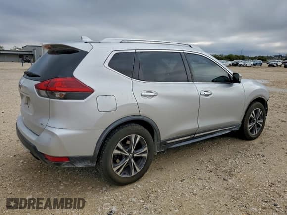 ✅ 2018 Nissan Rogue SL • VIN: JN8AT2MT3JW454547 • Lot: 94107435. Listed on Copart with 132,445 mi. Free auction sales archive from the USA and detailed vehicle history report at DreamBid. Image 3.