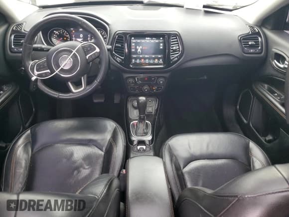 ✅ 2018 Jeep Compass Limited • VIN: 3C4NJDCB3JT234337 • Lot: 52084175. Listed on Copart with 77,073 mi. Free auction sales archive from the USA and detailed vehicle history report at DreamBid. Image 8.