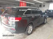 ✅ 2017 Kia Sorento LX • VIN: 5XYPGDA32HG215217 • Лот: 43582807. Опубликован ранее на IAAI с пробегом 153 497 миль. Бесплатный доступ к архиву аукционных продаж из США и подробный отчёт об истории автомобиля на DreamBid. Изображение 4.