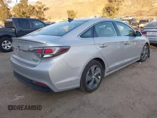 ✅ 2016 Hyundai Sonata Limited • VIN: KMHE34L14GA027596 • Лот: 43608529. Опубликован ранее на IAAI с пробегом 67 173 миль. Бесплатный доступ к архиву аукционных продаж из США и подробный отчёт об истории автомобиля на DreamBid. Изображение 4.