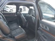 ✅ 2018 Ford Explorer Limited • VIN: 1FM5K8F88JGB57985 • Lot: 43613988. Wystawiony na IAAI z przebiegiem 114 667 mil. Bezpłatny archiwum sprzedaży aukcyjnych z USA i szczegółowy raport historii pojazdu na DreamBid. Zdjęcie 8.