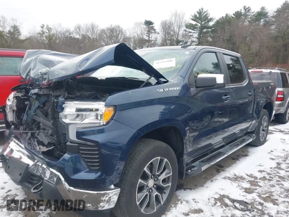 ✅ 2022 Chevrolet Silverado 1500 LT • VIN: 3GCPDKEK4NG621012 • Lot: 41292608. Wystawiony na IAAI z przebiegiem 33 940 mil. Bezpłatny archiwum sprzedaży aukcyjnych z USA i szczegółowy raport historii pojazdu na DreamBid. Zdjęcie 17.