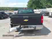 2012 Chevrolet Silverado 1500 Work Truck z VIN 1GCRCPEX1CZ286227, wystawiony jako IAAI lot #43042949 z przebiegiem 240 614 mil mil oraz . Historia ofert i sprzedaży dostępna na DreamBid. Obrazek 16.