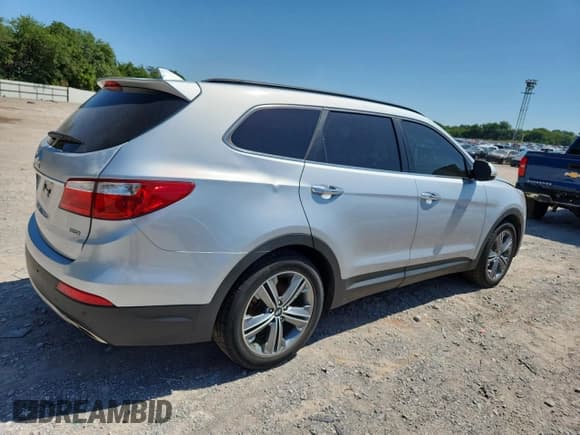 ✅ 2016 Hyundai Santa Fe Limited • VIN: KM8SR4HF2GU157719 • Лот: 63525085. Опубликован ранее на Copart с пробегом 138 210 миль. Бесплатный доступ к архиву аукционных продаж из США и подробный отчёт об истории автомобиля на DreamBid. Изображение 3.