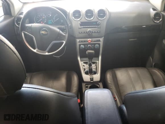 ✅ 2013 Chevrolet Captiva Sport LT • VIN: 3GNAL3EK5DS539047 • Lot: 64768765. Wystawiony na Copart z przebiegiem 228 763 mil. Bezpłatny archiwum sprzedaży aukcyjnych z USA i szczegółowy raport historii pojazdu na DreamBid. Zdjęcie 8.