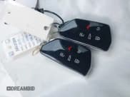 ✅ 2024 Volkswagen Atlas SEL Premium R-Line • VIN: 1V2FE2CA2RC259689 • Lot: 42474355. Wystawiony na IAAI z przebiegiem 2 024 mil. Bezpłatny archiwum sprzedaży aukcyjnych z USA i szczegółowy raport historii pojazdu na DreamBid. Zdjęcie 11.