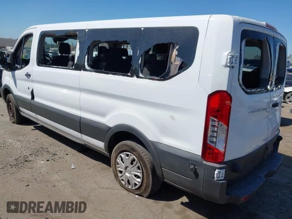 ✅ 2016 Ford Transit XL • VIN: 1FBZX2ZM0GKA65728 • Lot: 43143885. Wystawiony na IAAI z przebiegiem Nie podano. Bezpłatny archiwum sprzedaży aukcyjnych z USA i szczegółowy raport historii pojazdu na DreamBid. Zdjęcie 3.
