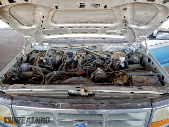 ✅ 1992 Ford F-250 • VIN: 1FTHX26G9NKB27825 • Лот: 96770245. Опубликован ранее на Copart с пробегом Не указан. Бесплатный доступ к архиву аукционных продаж из США и подробный отчёт об истории автомобиля на DreamBid. Изображение 11.