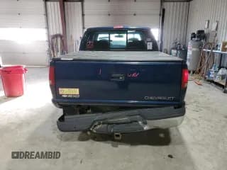 ✅ 2002 Chevrolet S-10 LS • VIN: 1GCDT13W62K212679 • Лот: 88733545. Опубликован ранее на Copart с пробегом 177 350 миль. Бесплатный доступ к архиву аукционных продаж из США и подробный отчёт об истории автомобиля на DreamBid. Изображение 6.