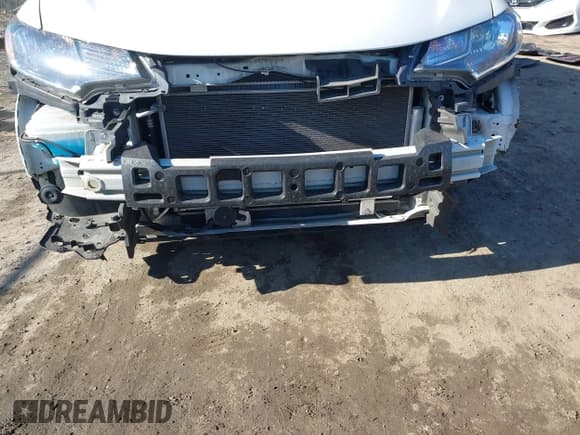 ✅ 2020 Honda Fit LX • VIN: 3HGGK5H48LM712160 • Lot: 41634378. Listed on IAAI with 87,417 mi. Free auction sales archive from the USA and detailed vehicle history report at DreamBid. Image 6.