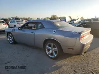 ✅ 2014 Dodge Challenger R/T 100th Anniversary Appearance • VIN: 2C3CDYBT5EH176816 • Lot: 75518804. Wystawiony na Copart z przebiegiem 42 590 mil. Bezpłatny archiwum sprzedaży aukcyjnych z USA i szczegółowy raport historii pojazdu na DreamBid. Zdjęcie 2.