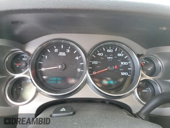 ✅ 2011 GMC Sierra 2500HD SLE • VIN: 1GT120C88BF240980 • Lot: 91191395. Wystawiony na Copart z przebiegiem 184 931 mil. Bezpłatny archiwum sprzedaży aukcyjnych z USA i szczegółowy raport historii pojazdu na DreamBid. Zdjęcie 9.