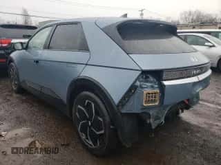 2022 Hyundai Ioniq 5 SEL z VIN KM8KNDAF1NU049708, wystawiony jako Copart lot #38934914 z przebiegiem 17 429 mil mil oraz . Historia ofert i sprzedaży dostępna na DreamBid. Obrazek 2.