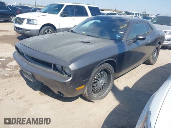 ✅ 2013 Dodge Challenger Rallye Redline • VIN: 2C3CDYAG7DH670128 • Lot: 41588960. Wystawiony na IAAI z przebiegiem 188 945 mil. Bezpłatny archiwum sprzedaży aukcyjnych z USA i szczegółowy raport historii pojazdu na DreamBid. Zdjęcie 2.