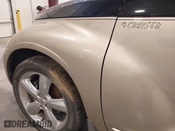 ✅ 2004 Chrysler PT Cruiser GT • VIN: 3C8FY78G74T282464 • Lot: 42083662. Listed on IAAI with 98,532 mi. Free auction sales archive from the USA and detailed vehicle history report at DreamBid. Image 6.