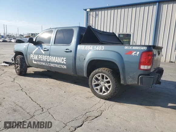 ✅ 2012 GMC Sierra 1500 SLE • VIN: 3GTP2VE72CG105909 • Лот: 81972245. Опубликован ранее на Copart с пробегом 202 483 миль. Бесплатный доступ к архиву аукционных продаж из США и подробный отчёт об истории автомобиля на DreamBid. Изображение 2.
