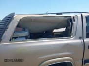 ✅ 2001 Chevrolet Suburban LS • VIN: 3GNEC16T91G173749 • Лот: 42845537. Опубликован ранее на IAAI с пробегом 120 715 миль. Бесплатный доступ к архиву аукционных продаж из США и подробный отчёт об истории автомобиля на DreamBid. Изображение 14.