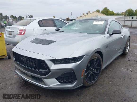 ✅ 2025 Ford Mustang GT • VIN: 1FA6P8CF9S5412790 • Lot: 43447394. Listed on IAAI with 6,707 mi. Free auction sales archive from the USA and detailed vehicle history report at DreamBid. Image 17.
