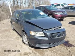 ✅ 2008 Volvo S40 2.4L • VIN: YV1MS382682405793 • Lot: 41822112. Listed on IAAI with 142,918 mi. Free auction sales archive from the USA and detailed vehicle history report at DreamBid. Image 1.