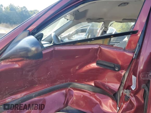 ✅ 2000 Chevrolet Prizm • VIN: 1Y1SK5483YZ404526 • Lot: 80197555. Listed on Copart with 123,731 mi. Free auction sales archive from the USA and detailed vehicle history report at DreamBid. Image 7.