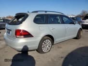 ✅ 2010 Volkswagen Jetta S • VIN: 3VWKX7AJ6AM660172 • Лот: 82675194. Опубликован ранее на Copart с пробегом 117 984 миль. Бесплатный доступ к архиву аукционных продаж из США и подробный отчёт об истории автомобиля на DreamBid. Изображение 3.