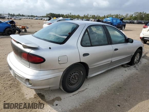 ✅ 2002 Pontiac Sunfire SE • VIN: 1G2JB524927319696 • Lot: 78683874. Listed on Copart with 83,138 mi. Free auction sales archive from the USA and detailed vehicle history report at DreamBid. Image 3.