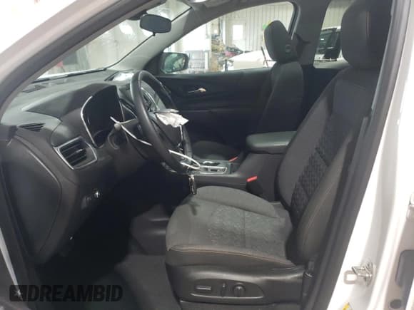 ✅ 2024 Chevrolet Equinox LT • VIN: 3GNAXUEG0RL351494 • Лот: 90427455. Опубликован ранее на Copart с пробегом 6 805 миль. Бесплатный доступ к архиву аукционных продаж из США и подробный отчёт об истории автомобиля на DreamBid. Изображение 7.