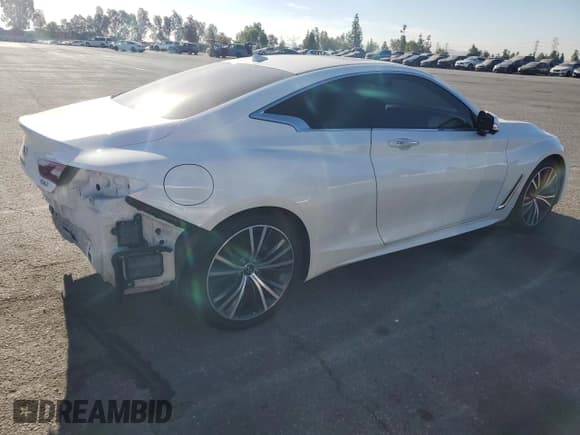 ✅ 2021 Infiniti Q60 Luxe • VIN: JN1EV7KK0MM410720 • Lot: 69323415. Wystawiony na Copart z przebiegiem 31 105 mil. Bezpłatny archiwum sprzedaży aukcyjnych z USA i szczegółowy raport historii pojazdu na DreamBid. Zdjęcie 3.