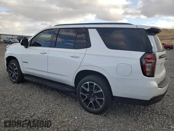 2021 Chevrolet Tahoe RST with VIN 1GNSKRKT3MR277989, listed as a Copart auction lot 81099154 with 37,913 mi miles and Salvage title. Bid and sale history available at DreamBid. Image 2.