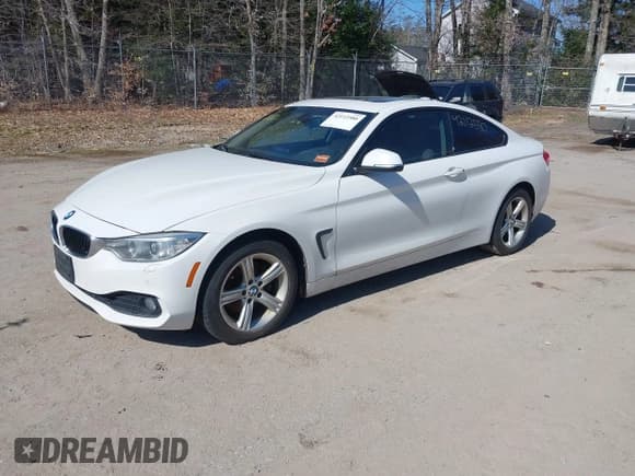 ✅ 2014 BMW 4 Series 428i xDrive • VIN: WBA3N5C55EK196898 • Lot: 42112580. Listed on IAAI with 184,381 mi. Free auction sales archive from the USA and detailed vehicle history report at DreamBid. Image 2.