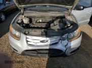 ✅ 2010 Hyundai Santa Fe GLS • VIN: 5NMSGDABXAH413993 • Lot: 74852934. Listed on Copart with 127,095 mi. Free auction sales archive from the USA and detailed vehicle history report at DreamBid. Image 11.