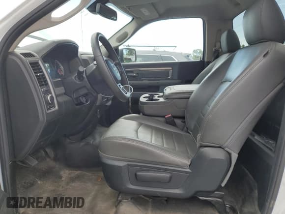 ✅ 2019 Ram 1500 Tradesman • VIN: 3C6JR6DGXKG503870 • Lot: 60466935. Listed on Copart with 189,627 mi. Free auction sales archive from the USA and detailed vehicle history report at DreamBid. Image 7.