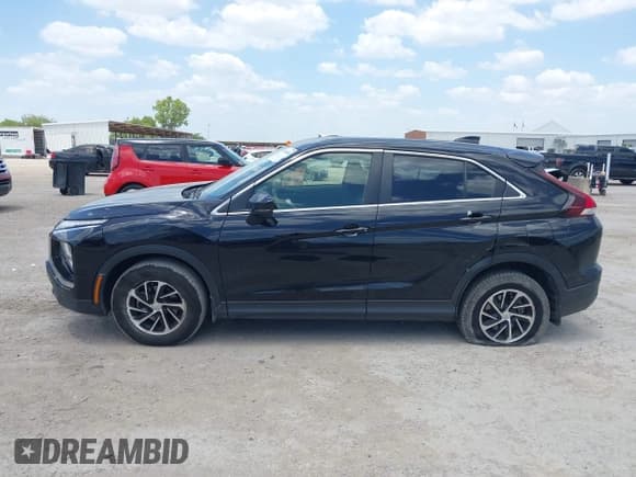 ✅ 2022 Mitsubishi Eclipse Cross ES • VIN: JA4ASUAA7NZ058584 • Lot: 42864446. Listed on IAAI with 138,336 mi. Free auction sales archive from the USA and detailed vehicle history report at DreamBid. Image 14.