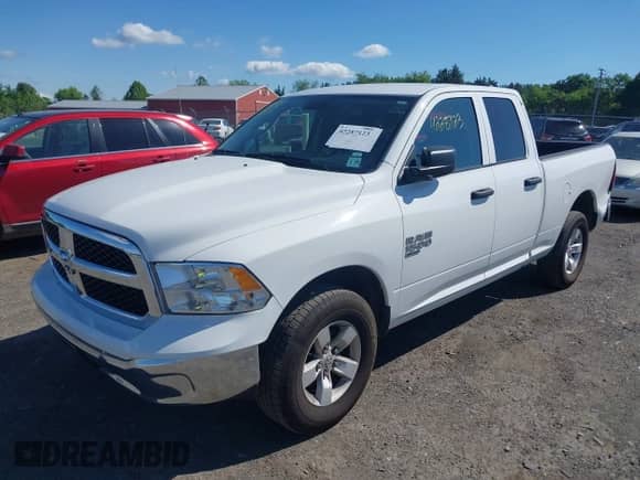 2024 Ram 1500 SLT с VIN 1C6RR7GGXRS125346, выставлен на аукционе IAAI как лот 42287123 с пробегом 31 577 миль миль и . История ставок и продаж доступна на DreamBid. Изображение 2.