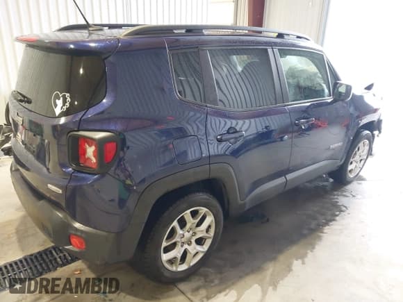 ✅ 2017 Jeep Renegade Latitude • VIN: ZACCJABB6HPE79271 • Лот: 40998196. Опубликован ранее на IAAI с пробегом 117 118 миль. Бесплатный доступ к архиву аукционных продаж из США и подробный отчёт об истории автомобиля на DreamBid. Изображение 4.