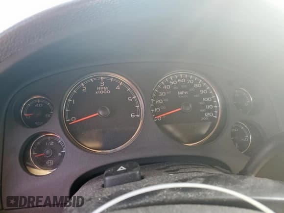 ✅ 2008 Chevrolet Avalanche 1LT • VIN: 3GNEC12048G127624 • Лот: 70518775. Опубликован ранее на Copart с пробегом Не указан. Бесплатный доступ к архиву аукционных продаж из США и подробный отчёт об истории автомобиля на DreamBid. Изображение 9.