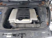 ✅ 2008 Porsche Cayenne • VIN: WP1AA29P48LA07412 • Lot: 42362545. Wystawiony na IAAI z przebiegiem 201 813 mil. Bezpłatny archiwum sprzedaży aukcyjnych z USA i szczegółowy raport historii pojazdu na DreamBid. Zdjęcie 10.