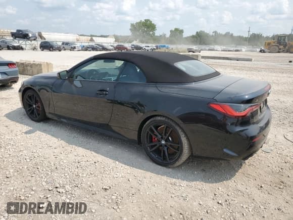 ✅ 2023 BMW 4 Series M440i xDrive • VIN: WBA63AT02PCL52909 • Лот: 64222804. Опубликован ранее на Copart с пробегом 21 772 миль. Бесплатный доступ к архиву аукционных продаж из США и подробный отчёт об истории автомобиля на DreamBid. Изображение 2.