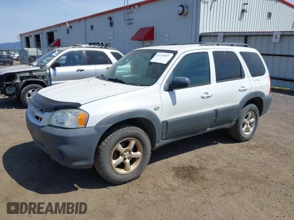 ✅ 2005 Mazda Tribute i • VIN: 4F2YZ92Z25KM58255 • Лот: 42472065. Опубликован ранее на IAAI с пробегом 154 894 миль. Бесплатный доступ к архиву аукционных продаж из США и подробный отчёт об истории автомобиля на DreamBid. Изображение 2.