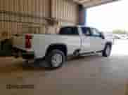 2021 Chevrolet Silverado 3500HD LT z VIN 1GC4YTEY5MF264828, wystawiony jako Copart lot #64197065 z przebiegiem Nie podano mil oraz Szkoda całkowita • Salvage title. Historia ofert i sprzedaży dostępna na DreamBid. Obrazek 3.