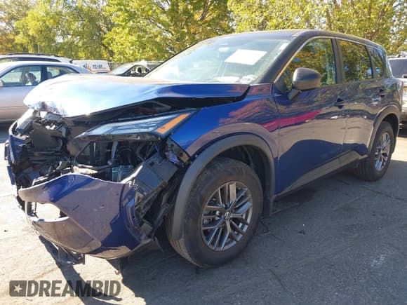 ✅ 2021 Nissan Rogue S • VIN: 5N1AT3AB0MC709556 • Lot: 43414430. Wystawiony na IAAI z przebiegiem 54 995 mil. Bezpłatny archiwum sprzedaży aukcyjnych z USA i szczegółowy raport historii pojazdu na DreamBid. Zdjęcie 17.